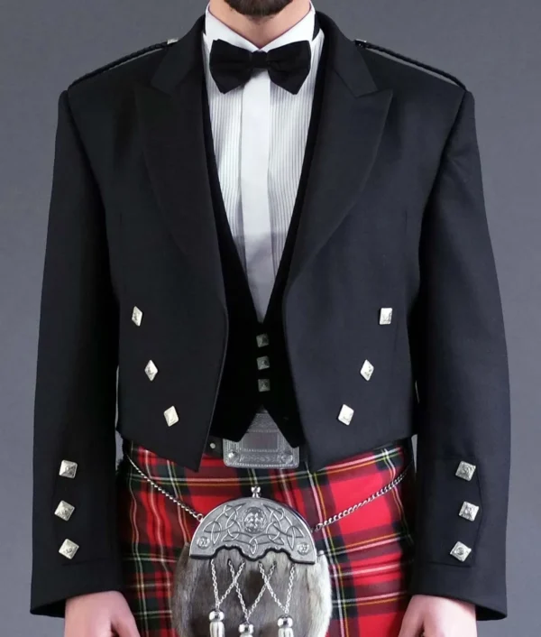 Prince Charlie Three-Button Vest - Image 4